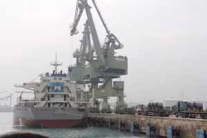 Các lực lượng chức năng đang phối hợp tìm kiếm nạn nhân mất tích trong vụ chìm tàu tại vùng biển Vũng Áng - Hà Tĩnh (ảnh minh họa).