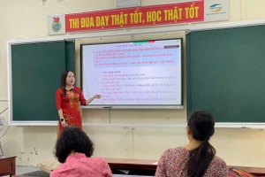 Hà Tĩnh đẩy mạnh công nghệ thông tin trong ôn thi tốt nghiệp THPT.