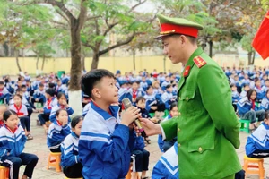 Hà Tĩnh tăng 'hàng rào' phòng ngừa bạo lực học đường trong trường học.