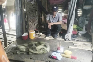 Thi thể bé trai 4 tháng tuổi rơi xuống kênh xáng Xẻo Rô (An Giang) đã được tìm thấy. 