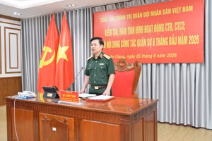 Thượng tướng Đỗ Xuân Tụng, Phó Chủ nhiệm Tổng cục Chính trị QĐND Việt Nam, phát biểu kết luận kiểm tra.