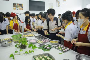 Học sinh trải nghiệm, khám phá ngành nghề tại Trường CĐ Kiên Giang