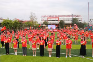 'Tiếp lửa truyền thống – Vững bước tương lai'