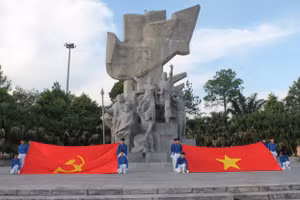 Khí phách Xô viết vang vọng mùa thu quê hương Hà Tĩnh. 