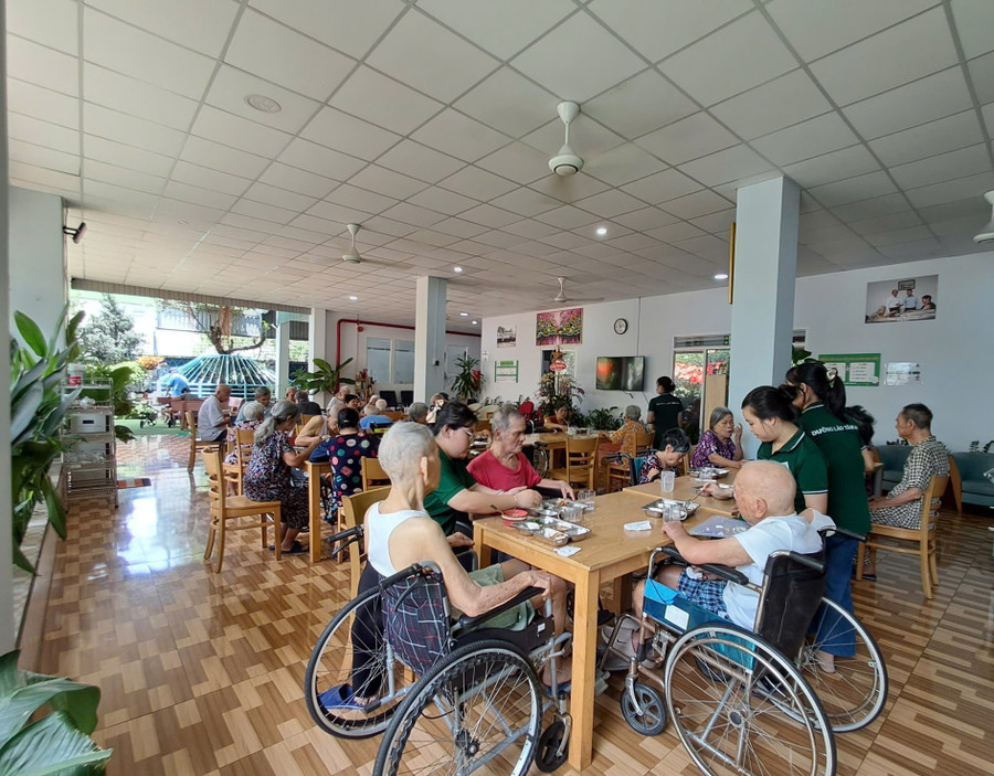 Người già tại viện dưỡng lão Tâm An (phường Linh Xuân, TPHCM). Ảnh: Viện dưỡng lão Tâm An. 