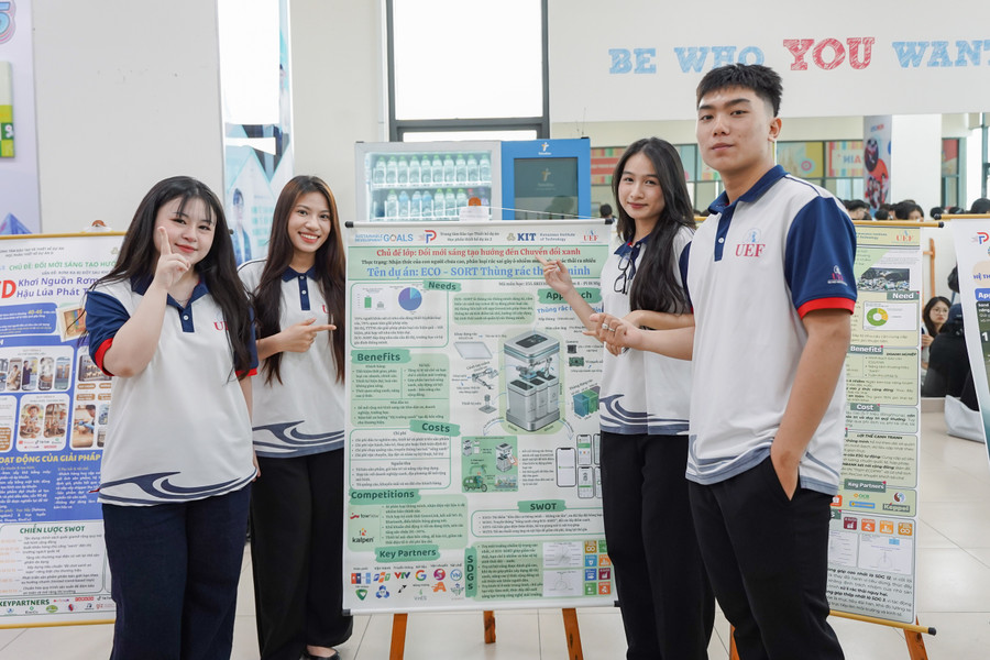 Các dự án nổi bật khác của sinh viên. Ảnh: UEF. uef02717.jpg