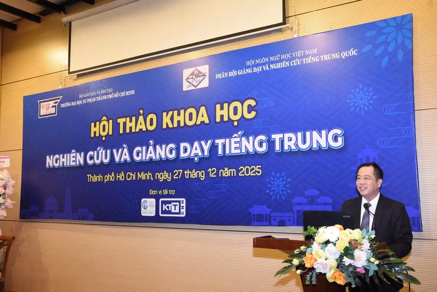 GS.TS Huỳnh Văn Sơn - Hiệu trưởng Trường Đại học Sư phạm TPHCM. Ảnh: HCMUE. 