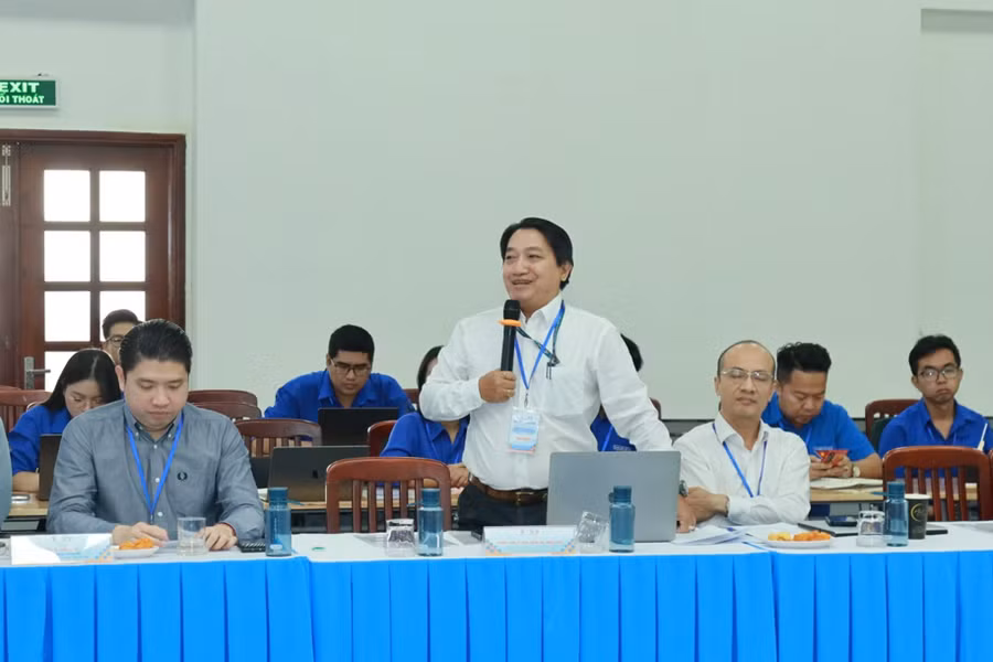 TS Ngô Tuấn Phương - Giảng viên Khoa Khoa học Cơ bản, Trường Đại học Luật TPHCM. Ảnh: Tâm Như