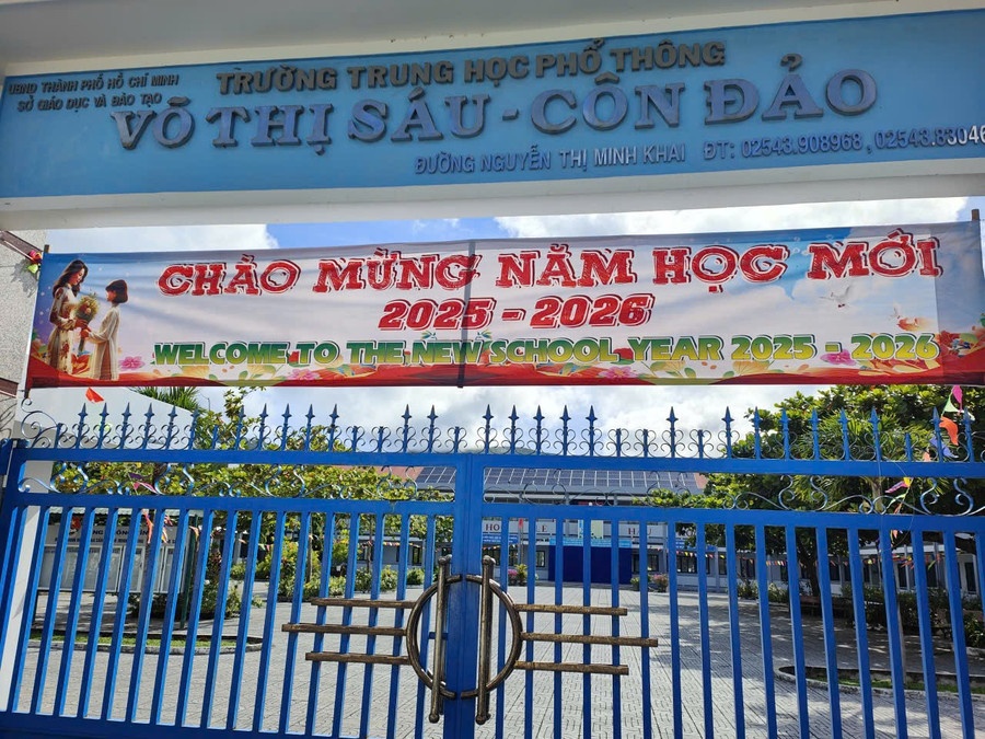Trường THPT Võ Thị Sáu (đặc khu Côn Đảo, TPHCM) sẵn sàng bước vào năm học mới. Ảnh: NTCC. 