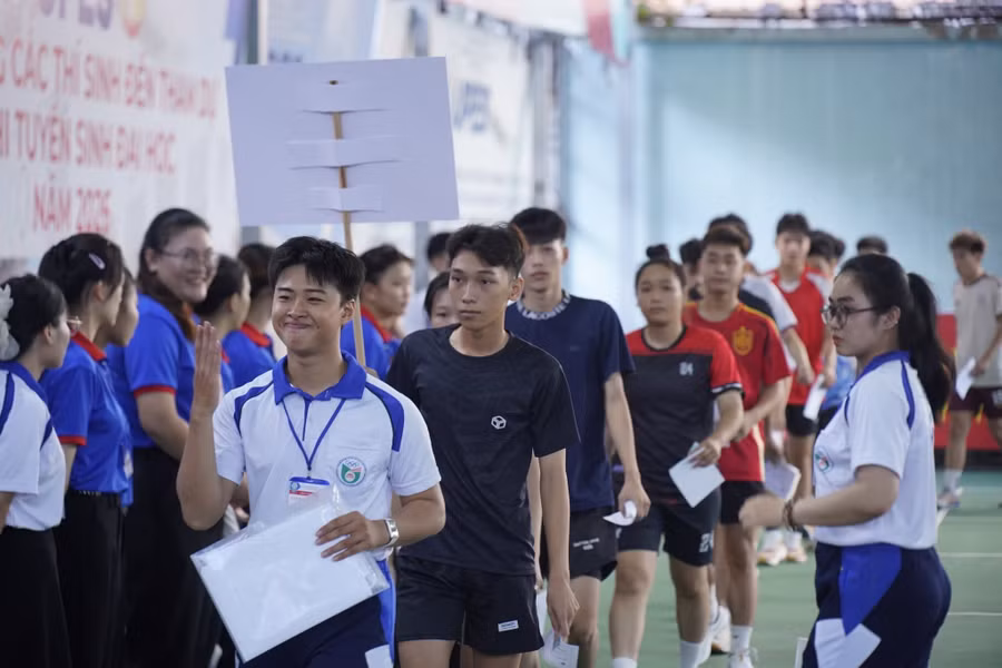 Thí sinh tham dự Kỳ thi môn Năng khiếu tại Trường Đại học Sư phạm Thể dục Thể thao TPHCM. Ảnh: NTCC.