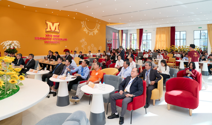 ASTID 2025 được tổ chức tại Trường Đại học Công nghệ Miền Đông với quy mô tham dự lớn. Ảnh: MIT. 