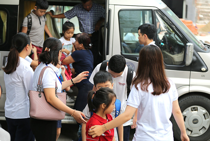Liên quan đến trường GateWay, ngày hôm qua (6/8), một em học sinh của trường đã tử vong do bị bỏ quên trên xe ô tô trong suốt một ngày.
