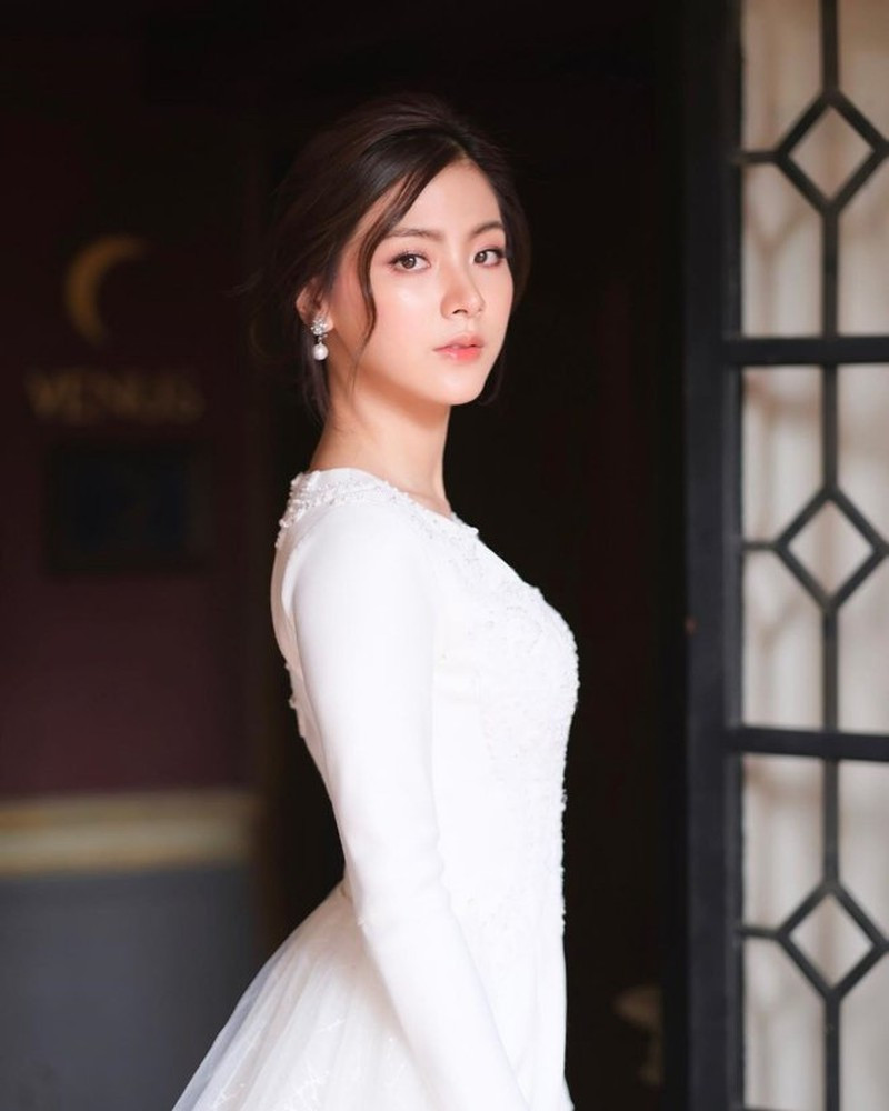 Đàn ông thành đạt đều chọn kiểu phụ nữ sở hữu 3 nét duyên ngầm này - Hình 2 Dan ong thanh dat deu chon kieu phu nu so huu 3 net duyen ngam nay-Hinh-2