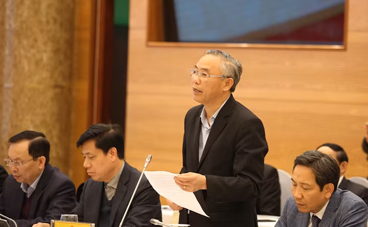 Thông quan 362 xe hàng ở cửa khẩu Hữu Nghị