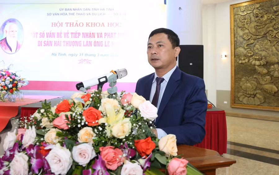 Phó Chủ tịch UBND tỉnh Hà Tĩnh Lê Ngọc Châu phát biểu tại hội thảo.