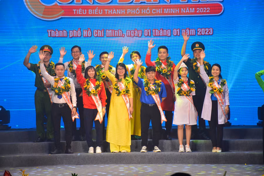12 "Công dân trẻ tiêu biểu TPHCM" năm 2022.