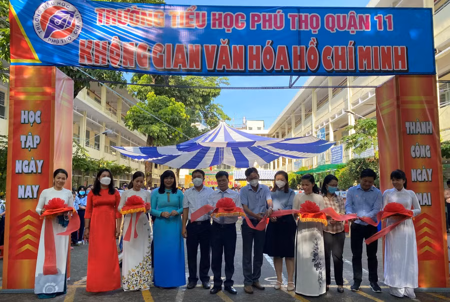 Trường Tiểu học Phú Thọ khánh thành "Không gian văn hoá Hồ Chí Minh" tại khuôn viên trường.