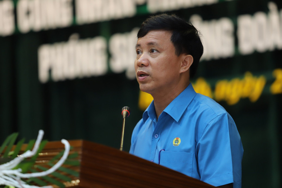 Ông Nguyễn Văn Danh, Chủ tịch Liên đoàn Lao động Hà Tĩnh phát động Tháng Công nhân và Tháng hành động về An toàn, vệ sinh lao động năm 2024.