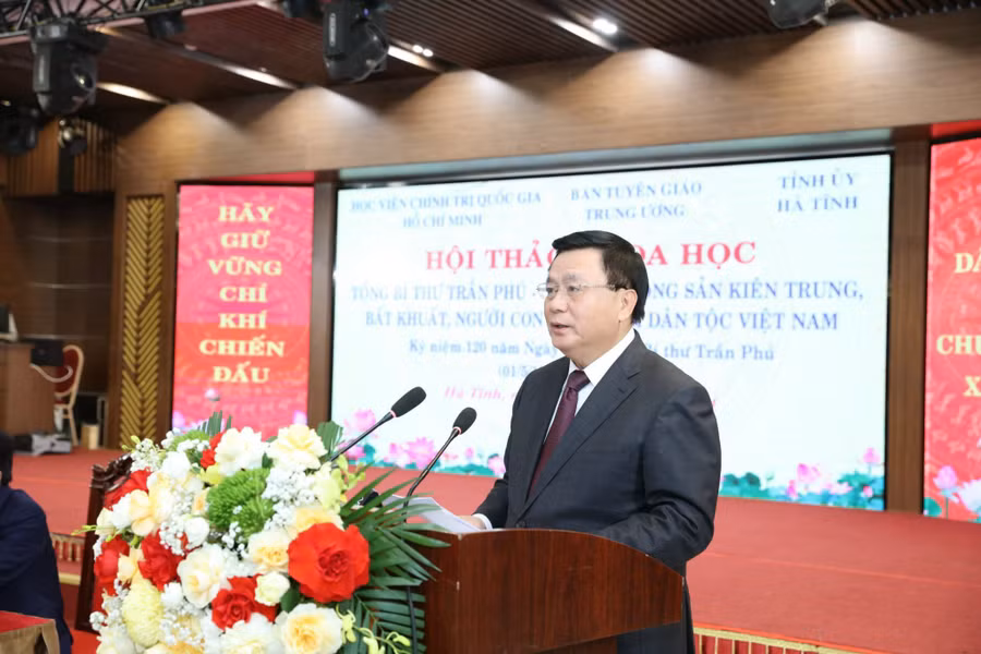 GS.TS Nguyễn Xuân Thắng, Giám đốc Học viện Chính trị Quốc gia Hồ Chí Minh, Chủ tịch Hội đồng Lý luận Trung ương.