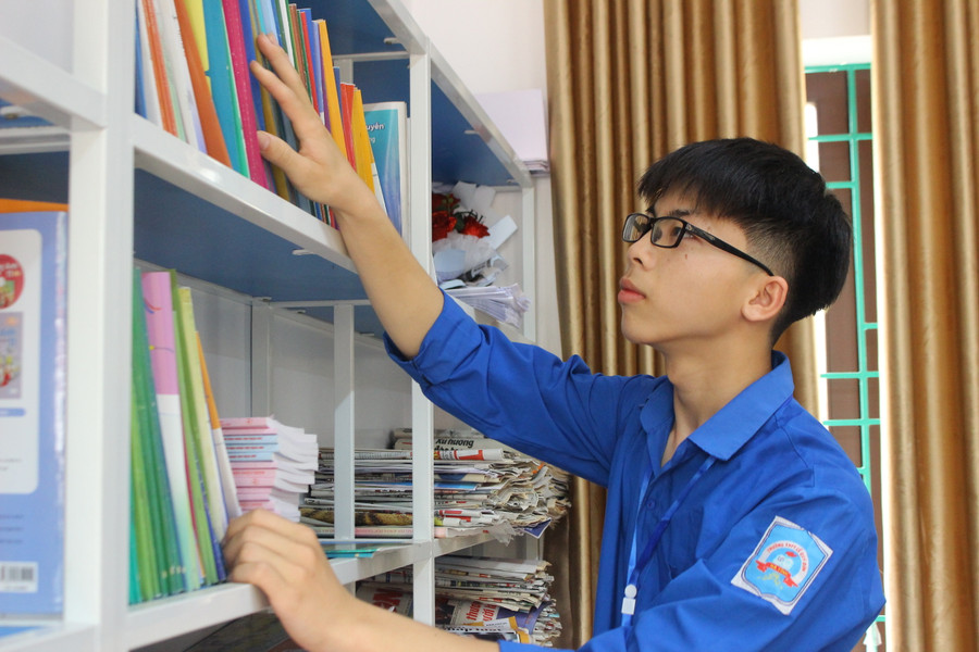 Bên cạnh nỗ lực của trò là sự dày công vun đắp của thầy cô.