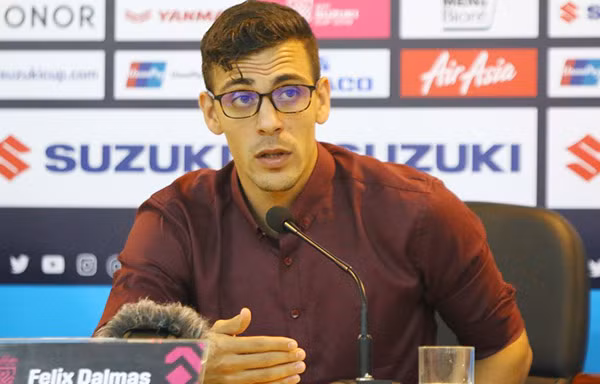 HLV Felix Dalmas của U22 Campuchia khẳng định sẽ đánh bại luôn cả U22 Việt Nam 
