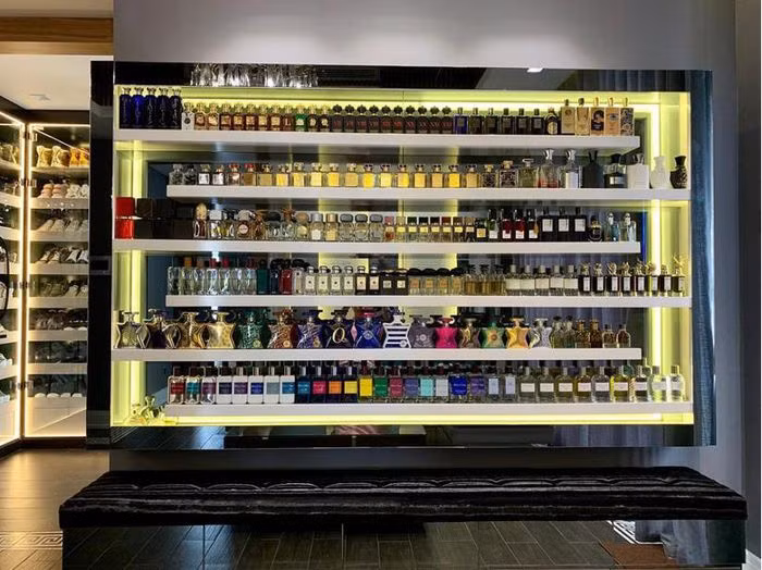 Bộ sưu tập nước hoa lên tới 200 chai của Trấn Thành.