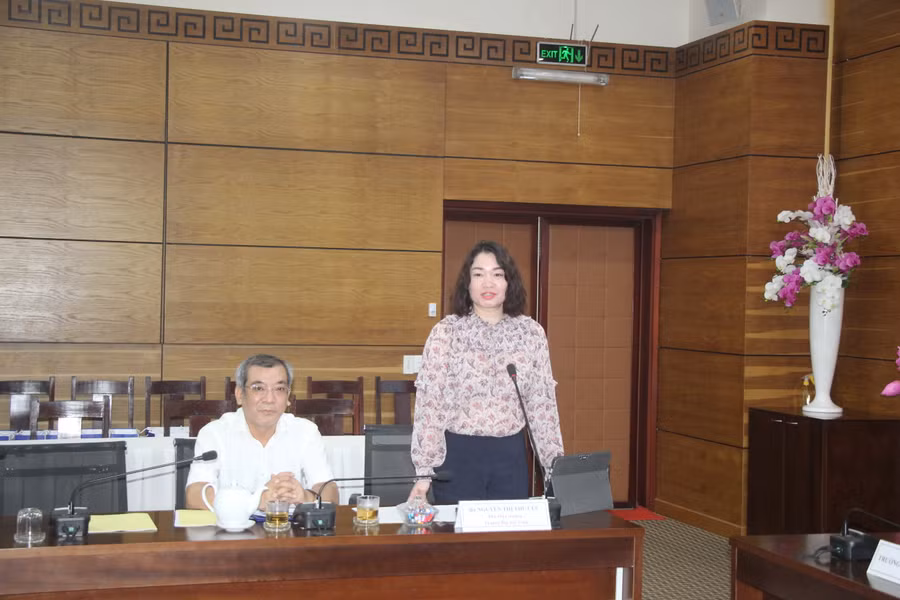 Bà Nguyễn Thị Thu Cúc phát biểu tại buổi lễ ký kết.