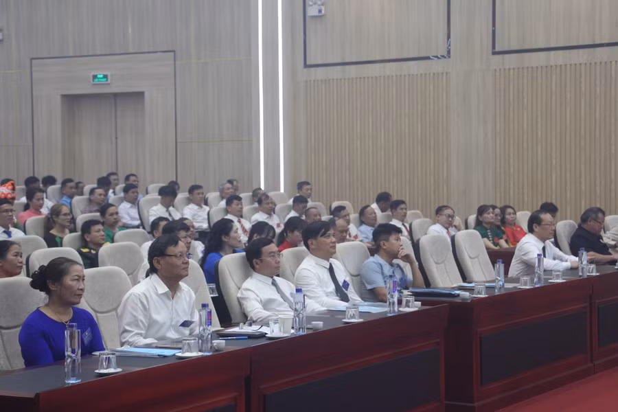 Hơn 200 cán bộ, đảng viên tới dự Đại hội đại biểu Hội khuyến học huyện Tuần Giáo khóa V, nhiệm kỳ 2024-2029.