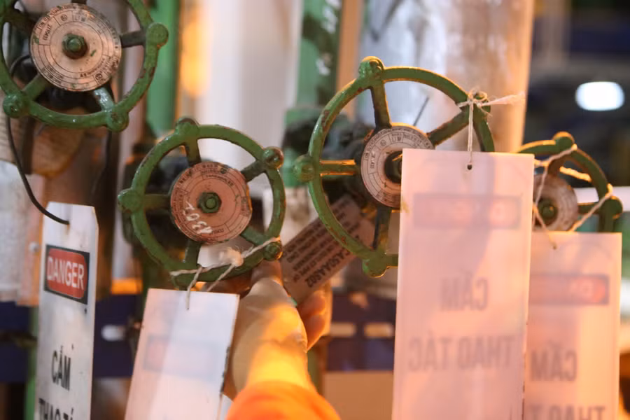 Những công đoạn cuối cùng quá trình đại tu TM số 2 nhà máy Nhiệt điện Vũng Áng ảnh 12