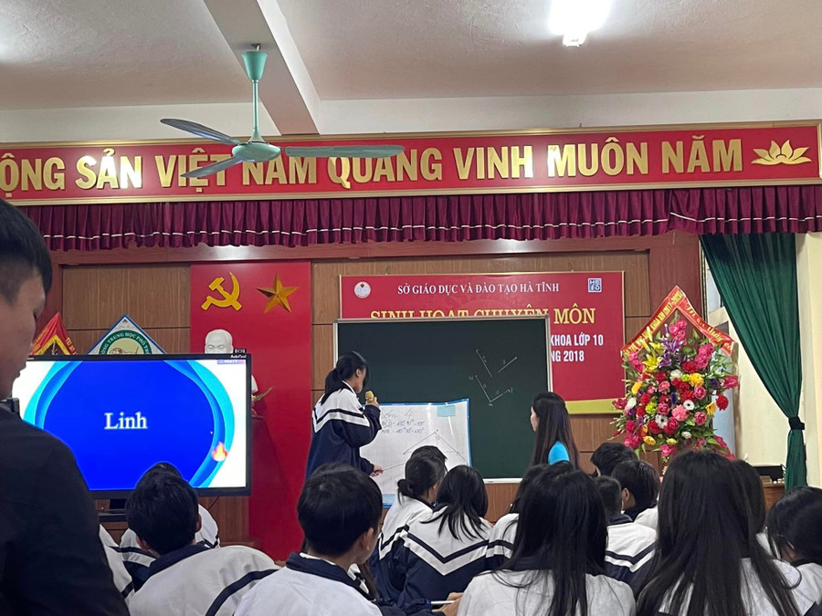 Tiết dạy thực nghiệm môn Toán lớp 10 của bộ sách Kết nối tri thức với cuộc sống do GV Trường THPT Nguyễn Đình Liễn thực hiện.