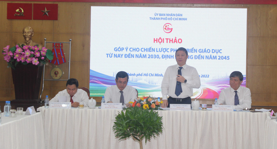 Phó Chủ tịch UBND TPHCM Dương Anh Đức phát biểu tại hội thảo. Phó Chủ tịch UBND TPHCM Dương Anh Đức phát biểu tại hội thảo.