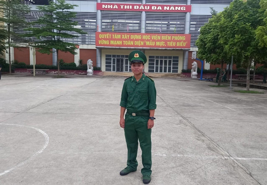 Ước mơ đứng trong hàng ngũ quân đội của Thanh đã trở thành hiện thực. Ước mơ đứng trong hàng ngũ quân đội của Thanh đã trở thành hiện thực.