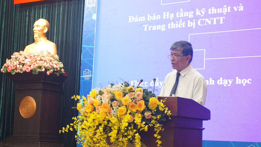 Ông Nguyễn Văn Hiếu phát biểu tại Hội thảo. Ông Nguyễn Văn Hiếu phát biểu tại Hội thảo.