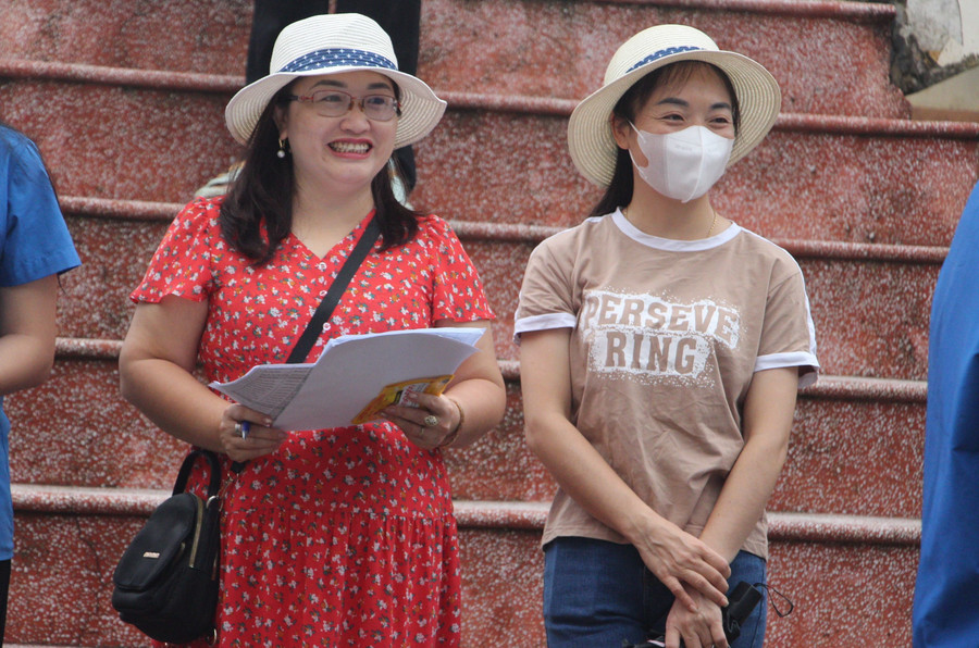 Giáo viên vui mừng vì đề thi năm nay vừa sức học sinh.