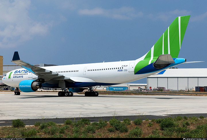 Chiếc máy bay Airbus A330-200 thứ hai của Bamboo Airways có số hiệu sản xuất là MSN 962 và số hiệu của công ty cho thuê là 2-RLAY (Ảnh: Keith Pisani) Chiếc máy bay Airbus A330-200 thứ hai của Bamboo Airways có số hiệu sản xuất là MSN 962 và số hiệu của công ty cho thuê là 2-RLAY (Ảnh: Keith Pisani)