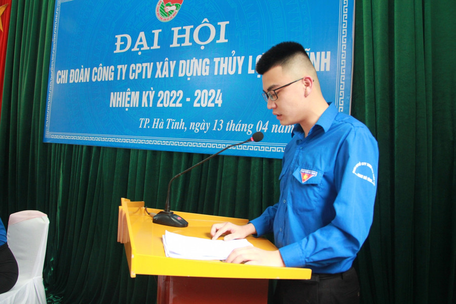 Các ĐVTN Công ty CP Tư vấn xây dựng Thủy lợi Hà Tĩnh chia sẻ, đóng góp nhiều ý kiến qua các tham luận tại Đại hội. Các ĐVTN Công ty CP Tư vấn xây dựng Thủy lợi Hà Tĩnh chia sẻ, đóng góp nhiều ý kiến qua các tham luận tại Đại hội.