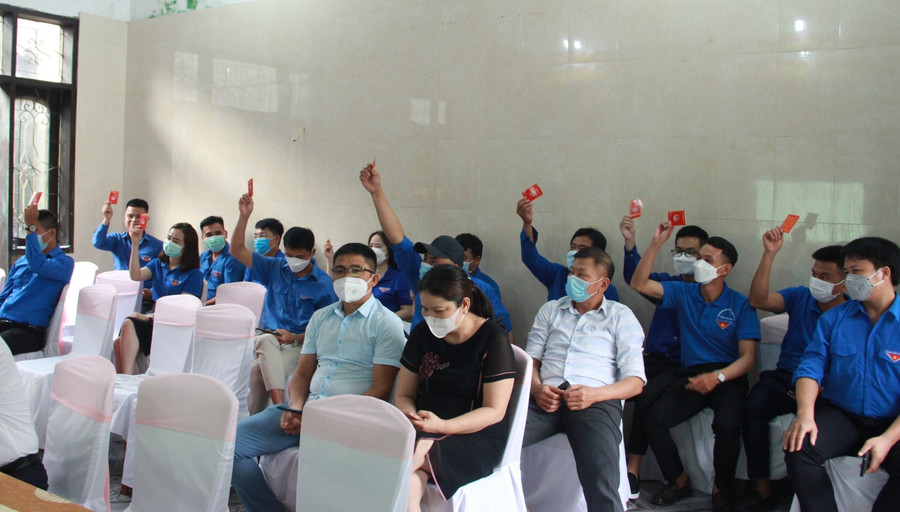 Chi đoàn Công ty CP Tư vấn xây dựng Thủy lợi Hà Tĩnh: Triển khai hiệu quả nhiều hoạt động "Đền ơn đáp nghĩa" ảnh 6 Chi đoàn Công ty CP Tư vấn xây dựng Thủy lợi Hà Tĩnh: Triển khai hiệu quả nhiều hoạt động "Đền ơn đáp nghĩa" ảnh 6