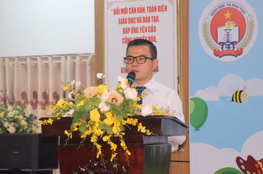 Ông Nguyễn Đắc Lực phát biểu tại buổi lễ.