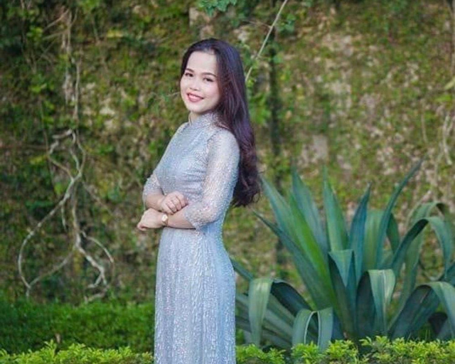 Cô Nguyễn Thị Hiếu, Hiệu trưởng Trường Mầm non Phúc Trạch (Hương Khê, Hà Tĩnh). Cô Nguyễn Thị Hiếu, Hiệu trưởng Trường Mầm non Phúc Trạch (Hương Khê, Hà Tĩnh).