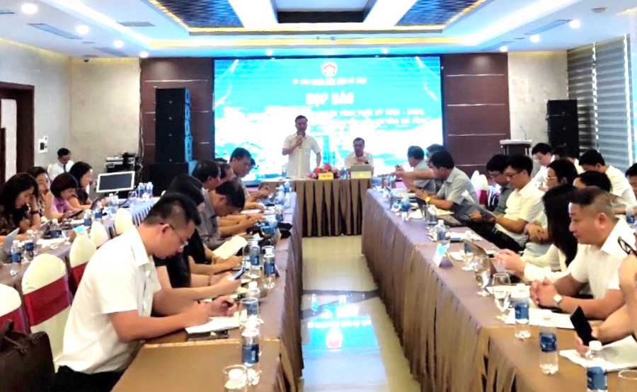 Toàn cảnh Họp báo công bố quy hoạch thời kỳ 2021-2030, tầm nhìn đến năm 2050 và xúc tiến đầu tư vào Hà Tĩnh. Toàn cảnh Họp báo công bố quy hoạch thời kỳ 2021-2030, tầm nhìn đến năm 2050 và xúc tiến đầu tư vào Hà Tĩnh.