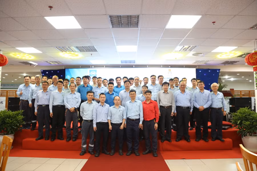 Formosa Hà Tĩnh vinh danh cán bộ, nhân viên ưu tú năm 2023