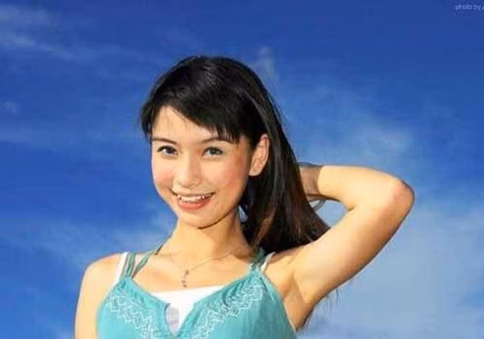 Trước khi niềng răng, nhan sắc của Angelababy không quá xuất sắc như hiện giờ.