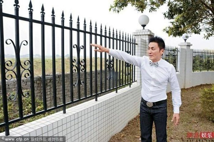 "Triển Chiêu" Hà Gia Kính: Gia sản trăm tỷ, 61 tuổi vẫn độc thân ảnh 7