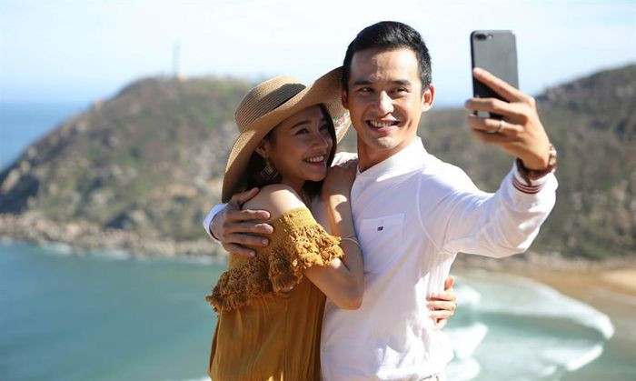 Lương Thế Thành, Nhã Phương trong phim "Ngày ấy mình đã yêu" (Ảnh: ĐPCC). Lương Thế Thành, Nhã Phương trong phim "Ngày ấy mình đã yêu" (Ảnh: ĐPCC).