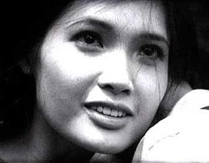 Nhan sắc chuẩn con gái Hà Nội xưa của NSƯT Lê Vân ảnh 5