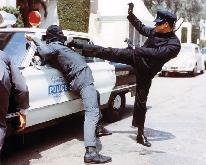 10 cú đá kinh điển của Lý Tiểu Long ảnh 4 10 cú đá kinh điển của Lý Tiểu Long ảnh 4