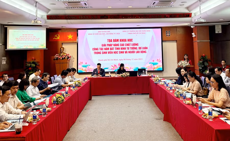 Toàn cảnh buổi tọa đàm.