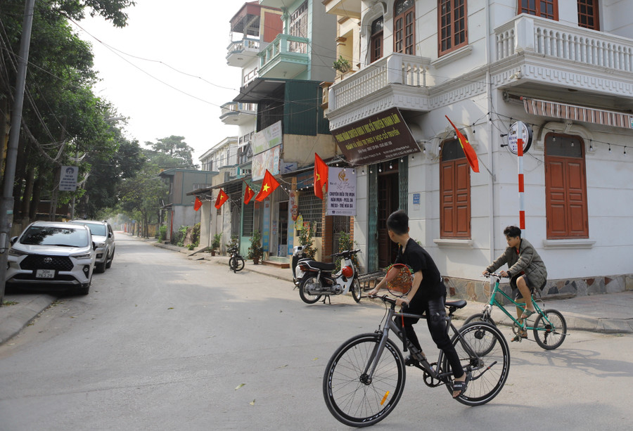 Theo đó, có 52 tuyến đường, phố được đặt tên mới. Theo đó, có 52 tuyến đường, phố được đặt tên mới.