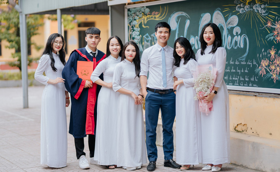 Sĩ tử hãy chuẩn bị tâm thế thoải mái nhất để làm bài thi. Sĩ tử hãy chuẩn bị tâm thế thoải mái nhất để làm bài thi.