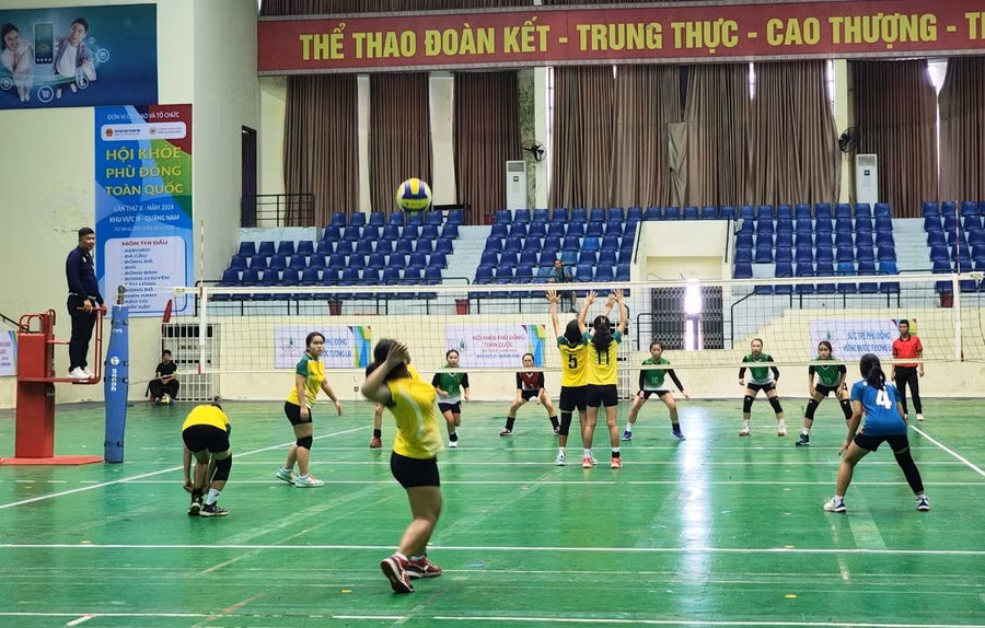 Sự tập trung trên từng pha bóng trên sân.